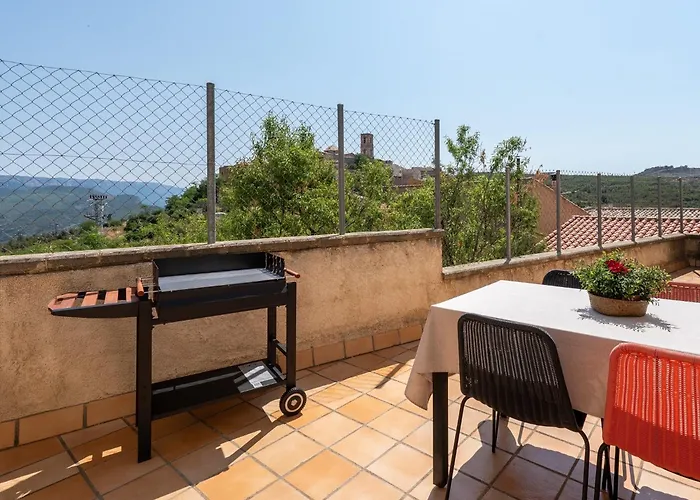 Eremita Al Priorat Feriehus *